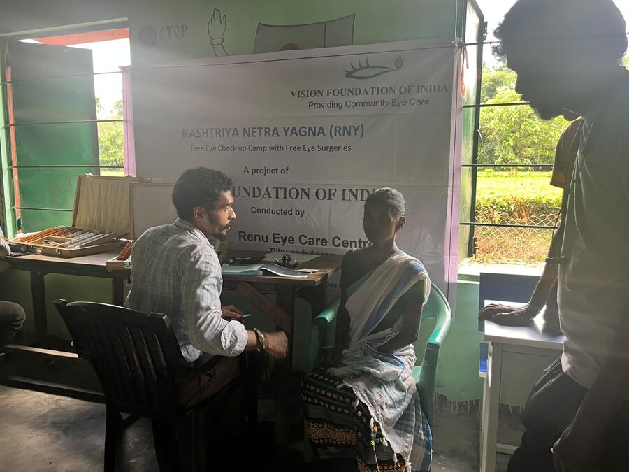 Eye screening at the Rangoli Joriguri camp